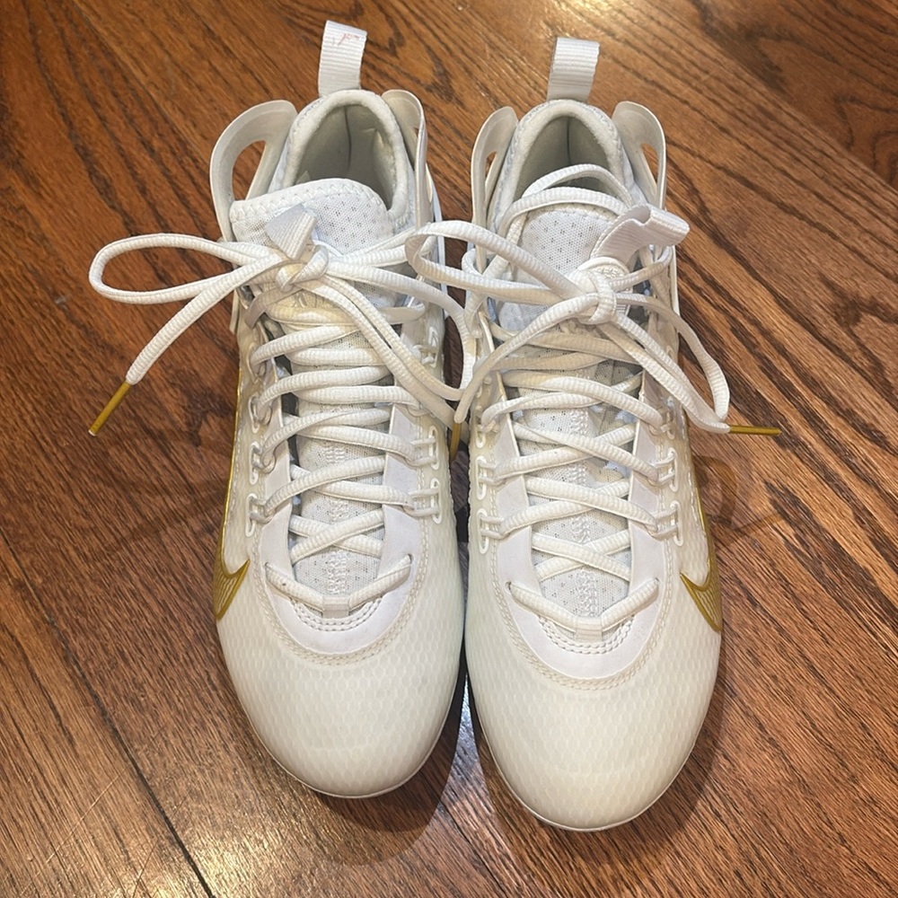 Unisex nike cleats size 6.5